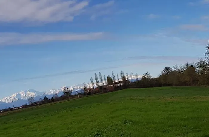 Az.agr.cascina Moretta * Momo